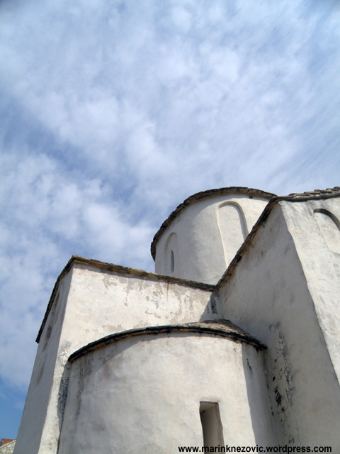 Crkva sv. Križa u Ninu iz 9. st.