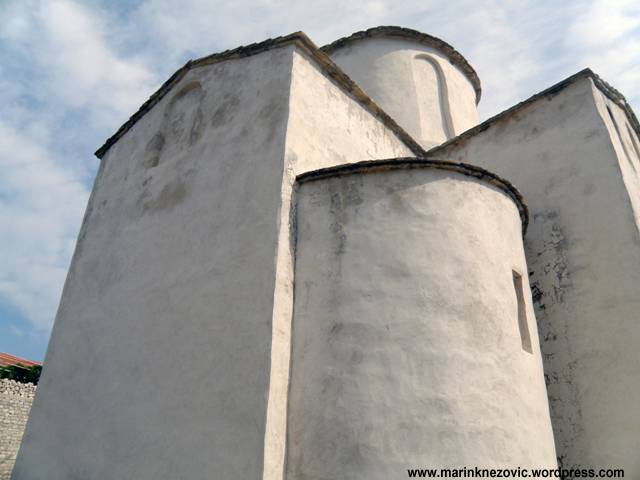 Crkva sv. Križa u Ninu iz 9. st.