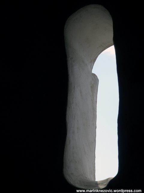 Crkva sv. Križa u Ninu iz 9. st.