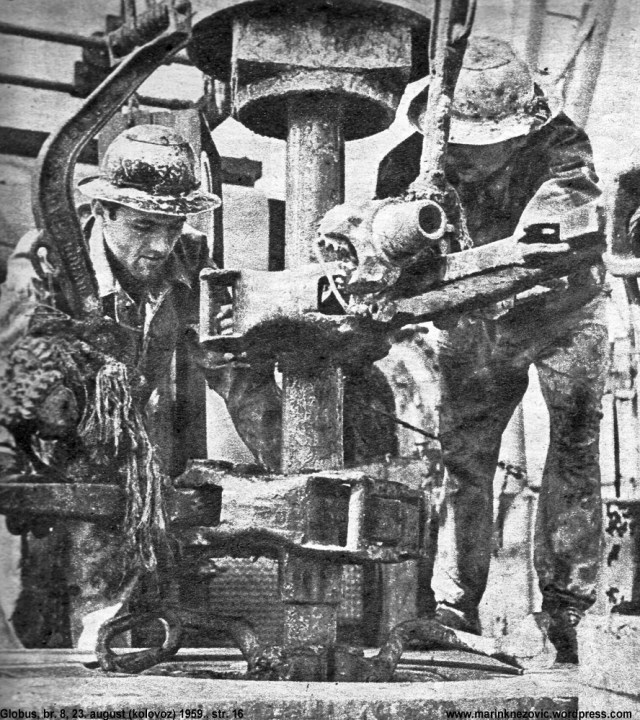 Rad na tornjevima za istraživanje nafte težak je i opasan posao.