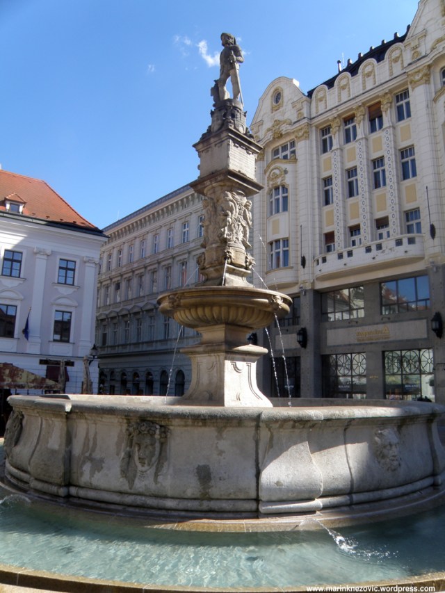 Bratislava Maksimilijanova fontana