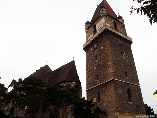 Perchtoldsdorf, obrambena kula