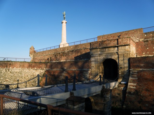 Kalimegdan; Beograd, statua Pobjednika