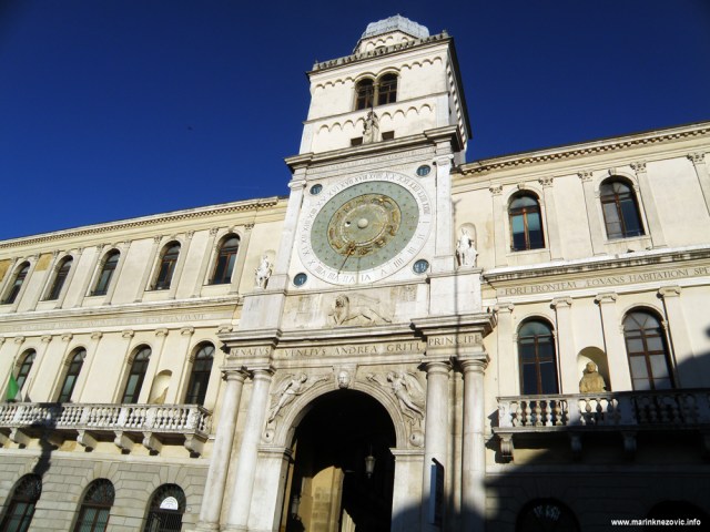 Padova, Piazza dei Signori, Torre dell'Orologio 