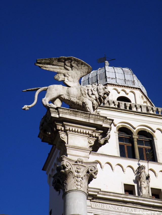 Padova, Piazza dei Signori , La Colonna Marciana