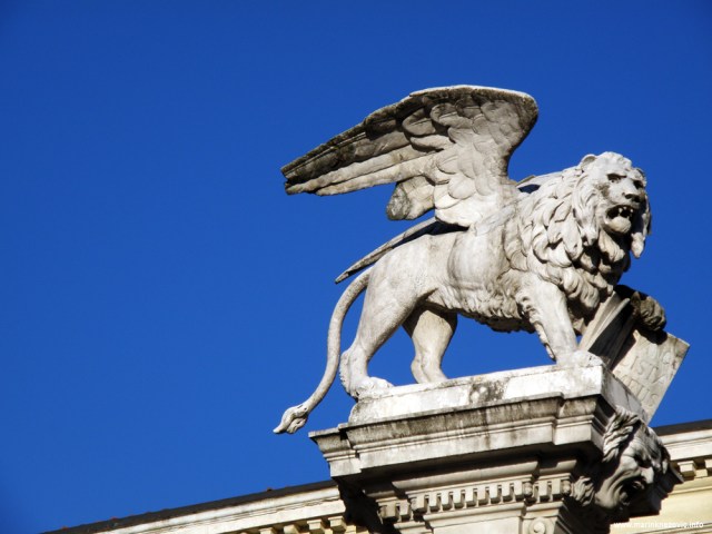 Padova, Piazza dei Signori, La Colonna Marciana