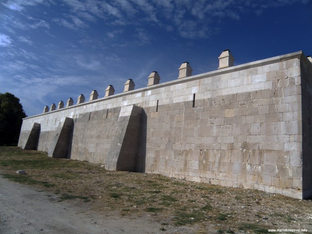 Maškovića han, Vrana