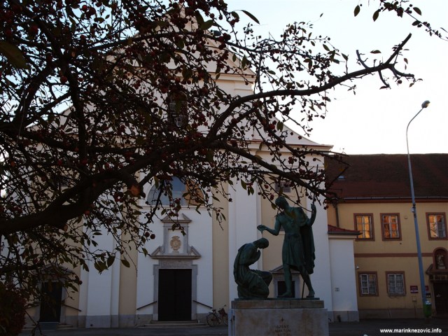 Sambotel, Szombathely, sv. Martin