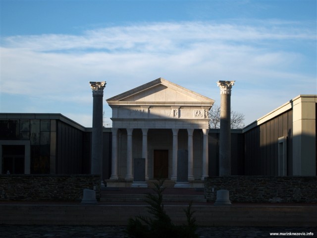 Sambotel, Szombathely, Izidin hram, Savaria