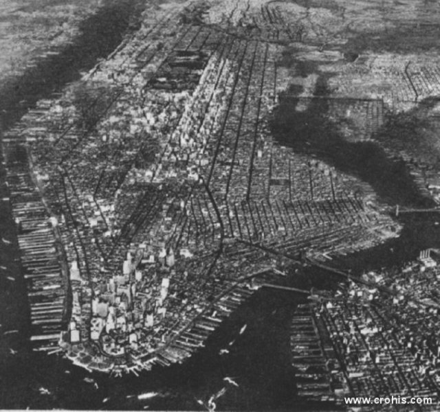 Manhattan gledan iz zraka. Već u razdoblju pred 2. sv. r. središte gospodarske moći se prenijelo preko Atlantika u SAD. Pred New Yorkom veliki europski centri izgledaju mali i zastarjeli.