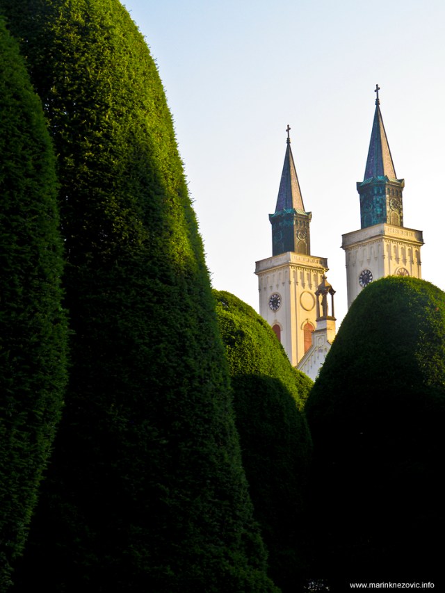 Karmelska crkva Svetog Stjepana Kralja Sombor