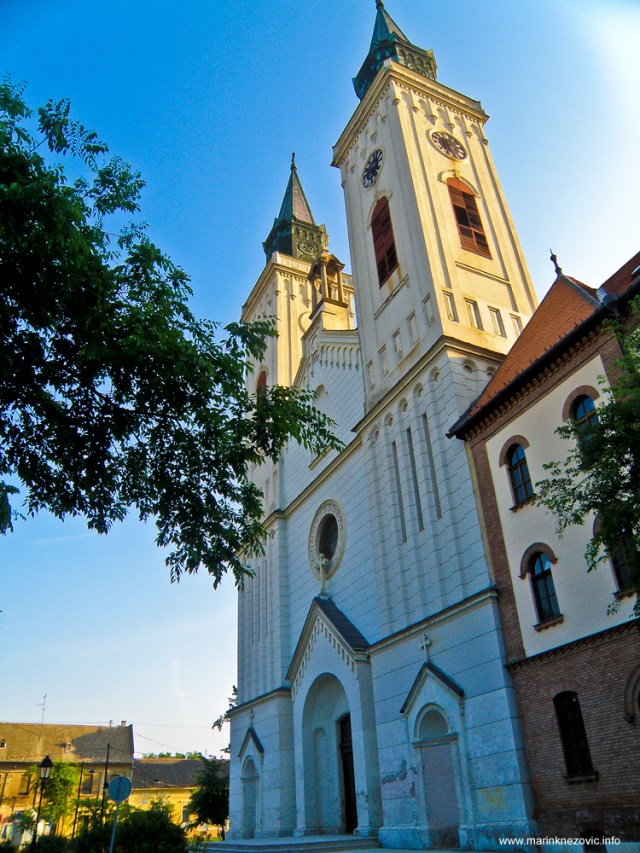 Karmelska crkva Svetog Stjepana Kralja Sombor