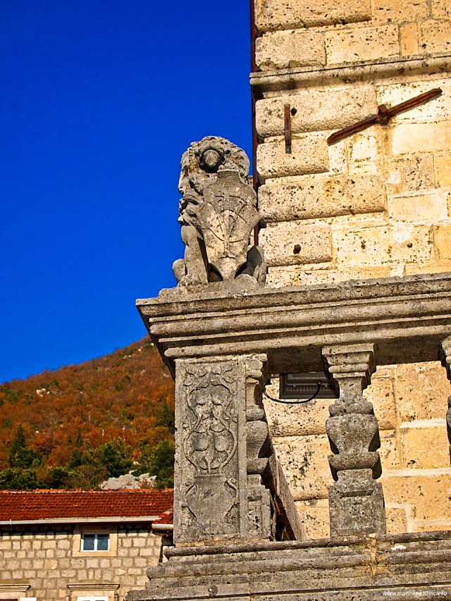 Detalj s palače Bujović