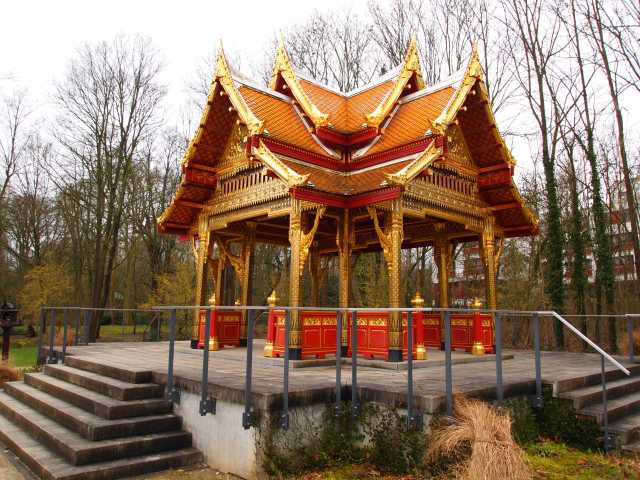 Novi tajlandski (sijamski) "hram"
