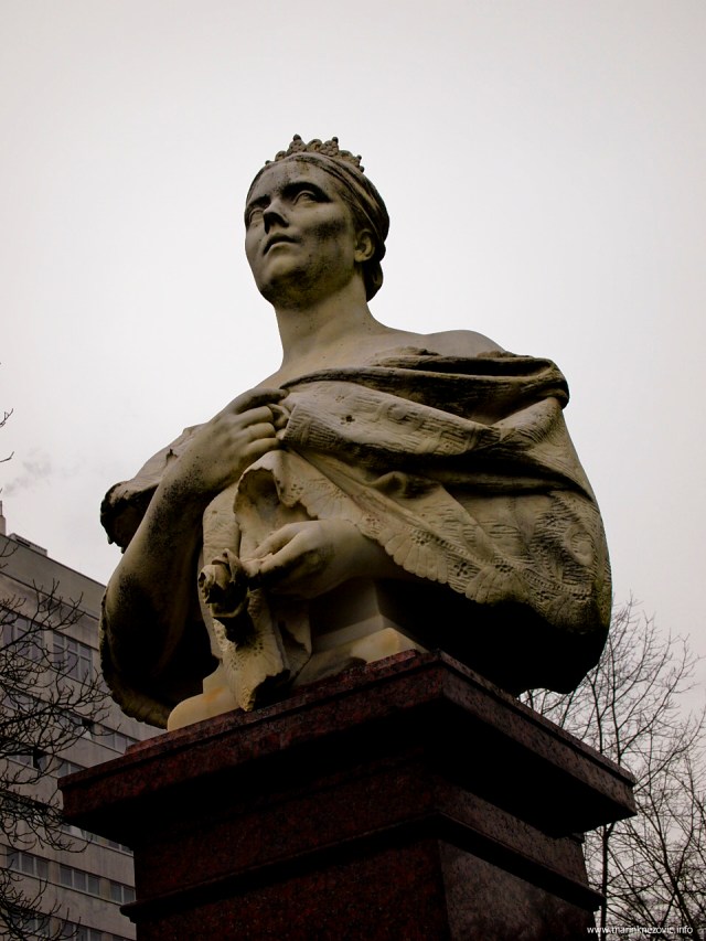 Spomenik carici Victoriji, udovici Friedricha III.