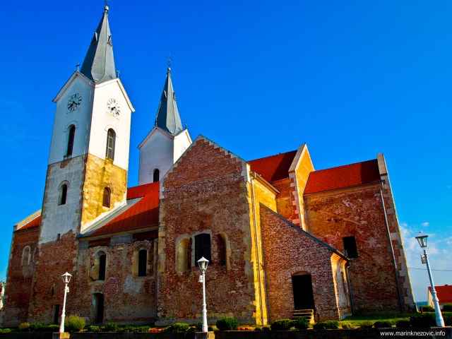 Čazma crkva sv. Marije Magdalene