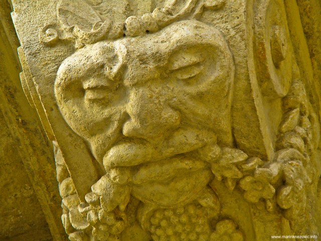 Zgrada glavnog zapovjedništva (Generalatshaus)