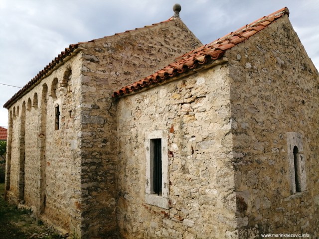 Crkva sv. Ivana Krstitelja Preko