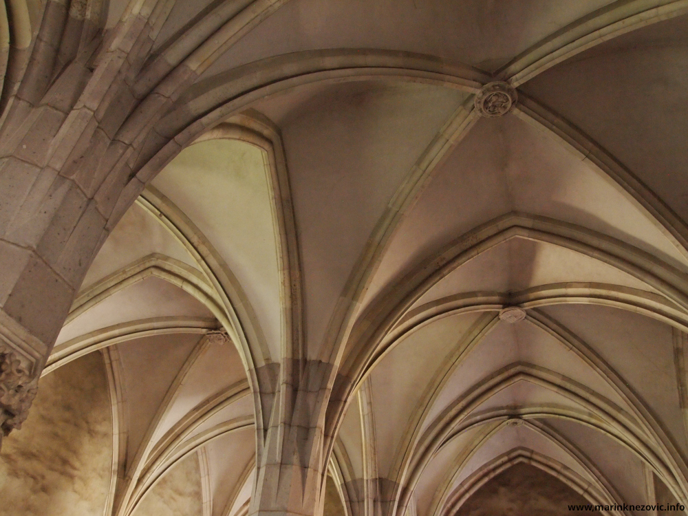 Gotičko renesansni dvorac u Huneadori, Rumunjska. Sjedište Hunjada odnosno Korvina.