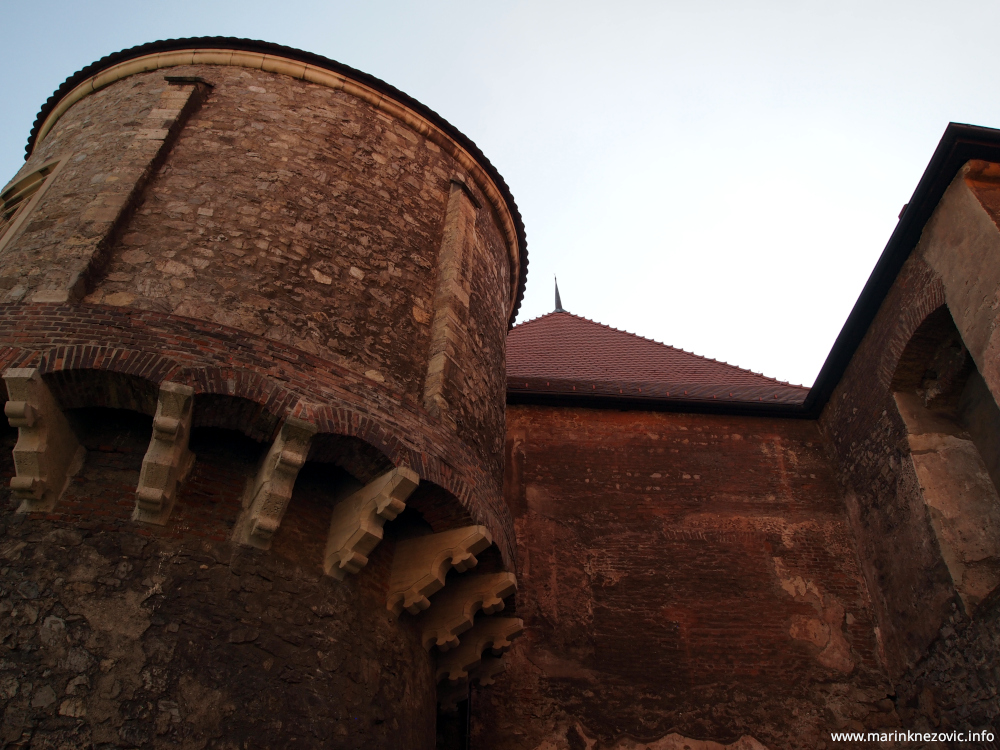 Gotičko renesansni dvorac u Huneadori, Rumunjska. Sjedište Hunjada odnosno Korvina.